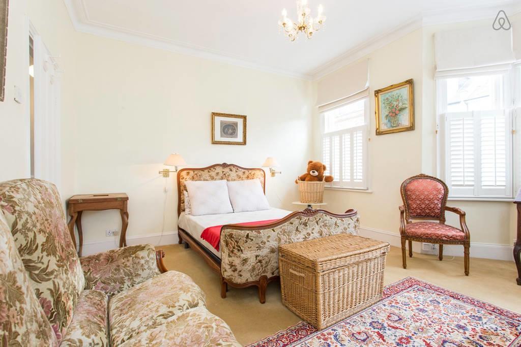 Rue Saint Jacques Guest House Лондон Екстериор снимка